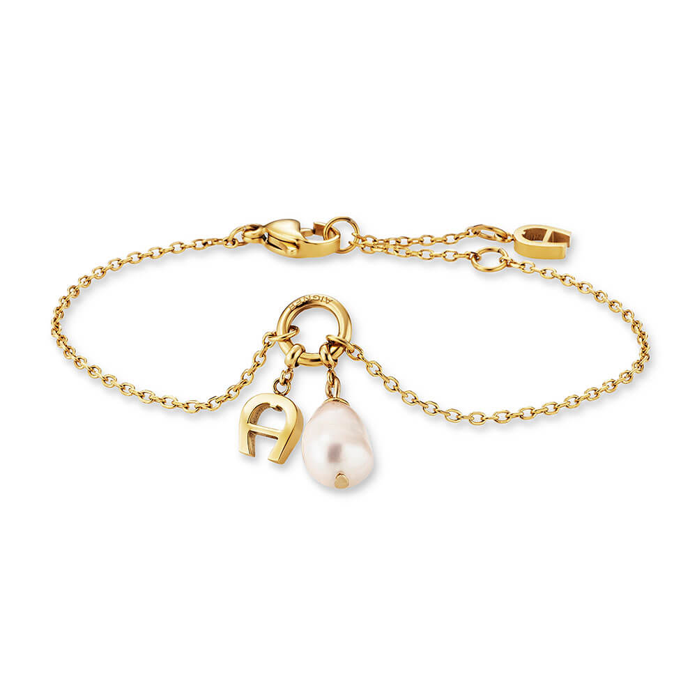 Gold-toned stainless steel chain bracelet with a gold-toned 'A' logo charm and an off-white baroque pearl charm.