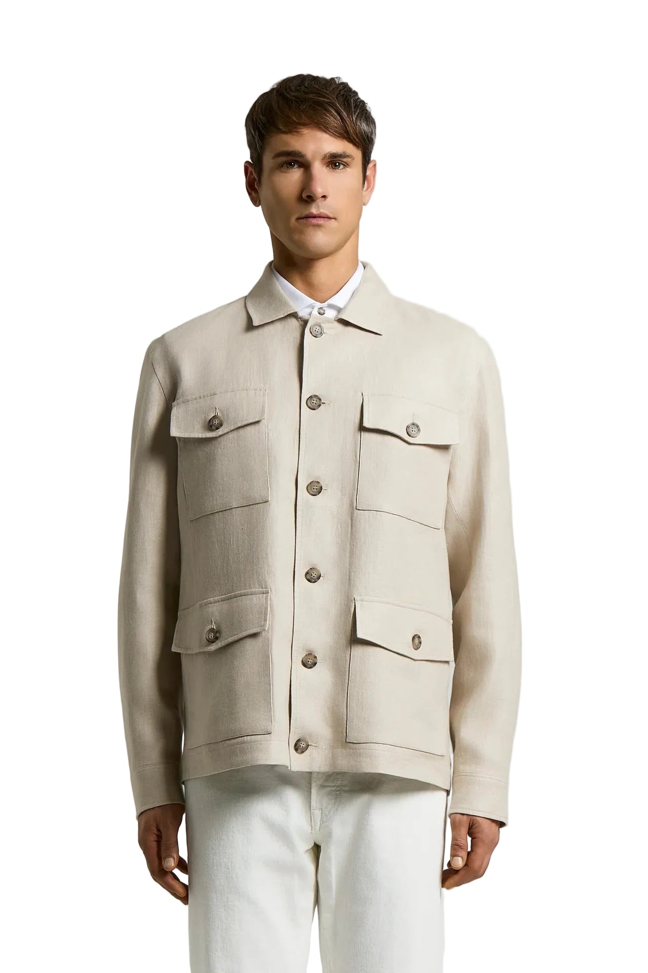 Beige pure linen Saharan jacket with four buttoned patch pockets and button-front closure.