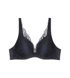 Triumph Body Make-Up Illusion Lace Wired Padded Bra