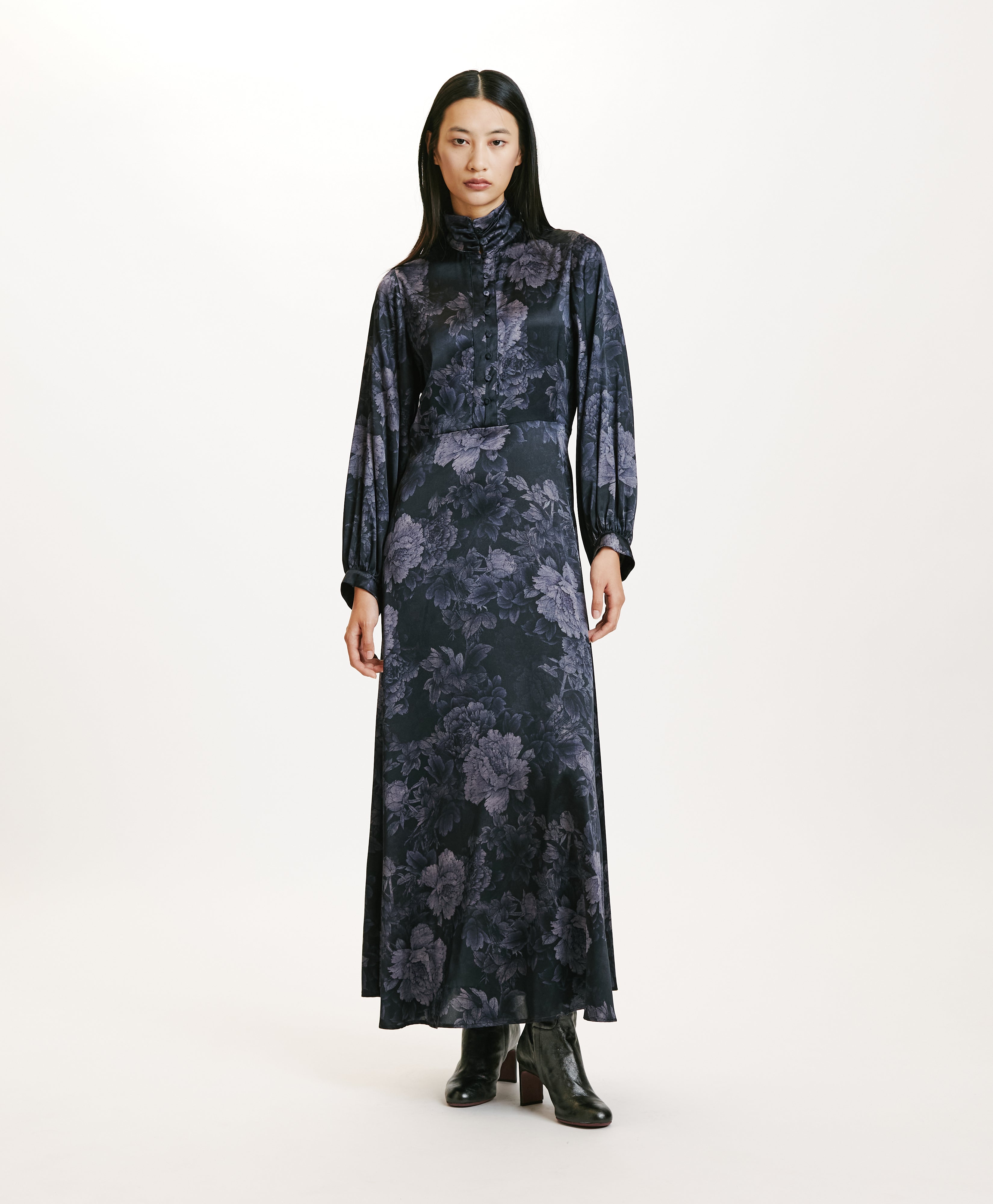 Momoni KATASHI Ladies Floral Print Satin Dress | Dress | Dresses | GCC | Long Dress | Winter 2024 | Women | Women All Clothing | Women All Clothing Dresses | Women Dresses | Womens Momoni KATASHI Ladies Floral Print Satin Dress | Dress | Dresses | GCC | Long Dress | Winter 2024 | Women | Women All Clothing | Women All Clothing Dresses | Women Dresses | Womens