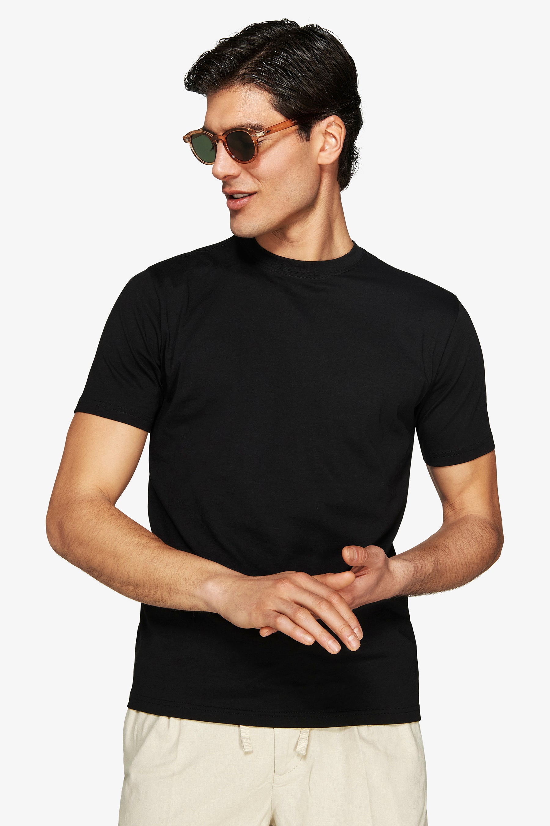 Black men's basic crew neck short sleeve t-shirt.