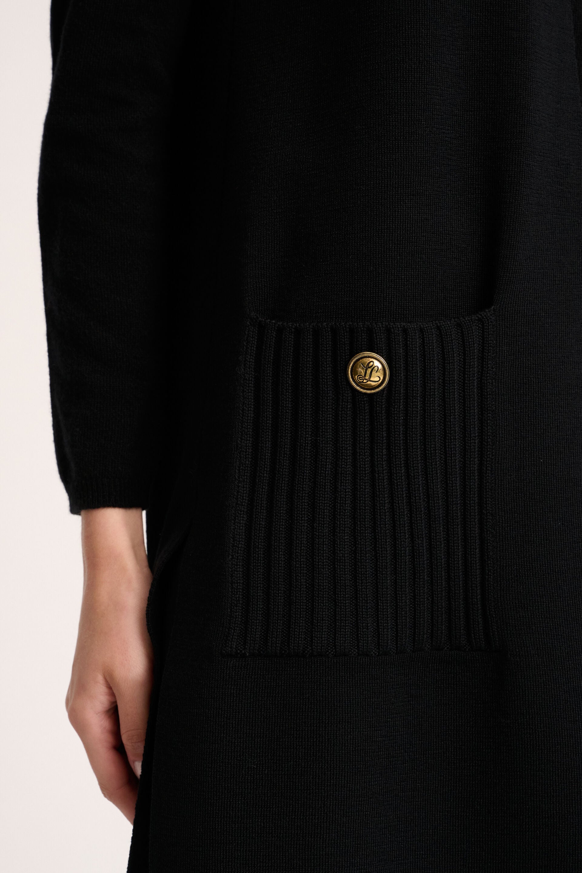 Luisa Spagnoli Menna Ladies Knit Vest | Cardigan | GCC | Women | Women All Clothing | Women Knitwear & sweater | Womens | Womens Fashion Luisa Spagnoli Menna Ladies Knit Vest | Cardigan | GCC | Women | Women All Clothing | Women Knitwear & sweater | Womens | Womens Fashion