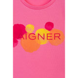طقم بناتي من Aigner Kids باللون الوردي والأصفر مكون من تي شيرت وتنورة