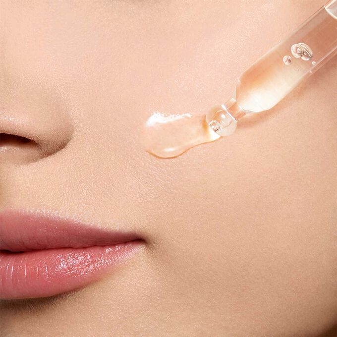Clarins Bright Plus Fresh Ampoule with Vitamin C - 8ml | Beauty | Beauty Selfcare | Beauty Selfcare Skincare | Selfcare | Serum | Serum and Facial Treatment Clarins Bright Plus Fresh Ampoule with Vitamin C - 8ml | Beauty | Beauty Selfcare | Beauty Selfcare Skincare | Selfcare | Serum | Serum and Facial Treatment