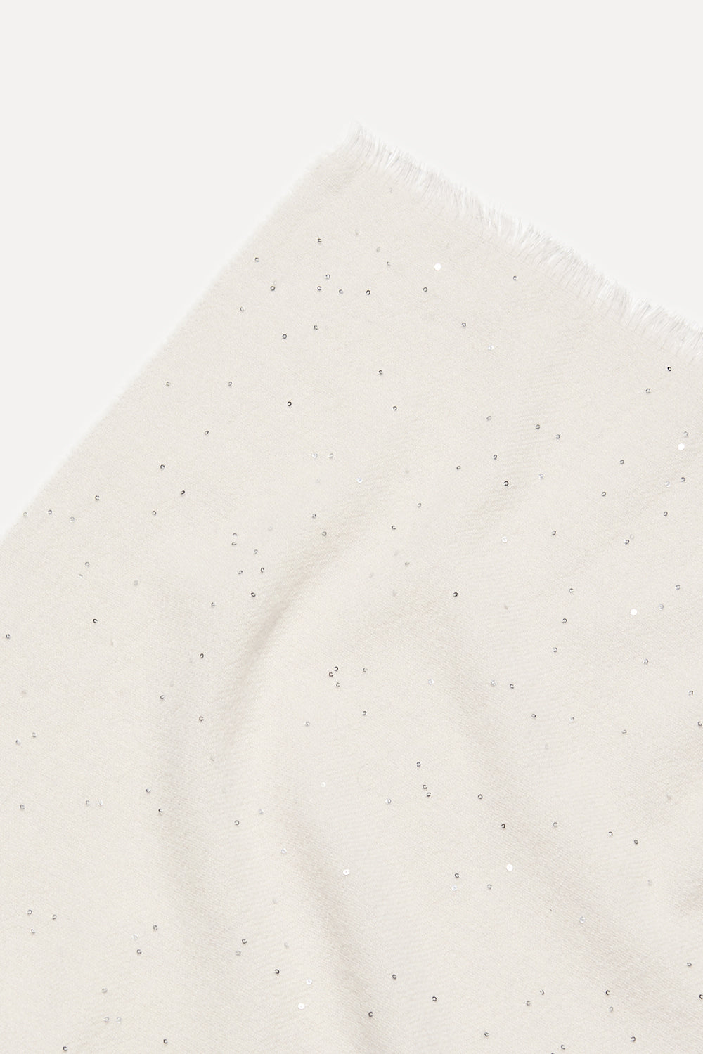Star Dust Beige scarf with scattered silver-toned sequins and a fringed edge.