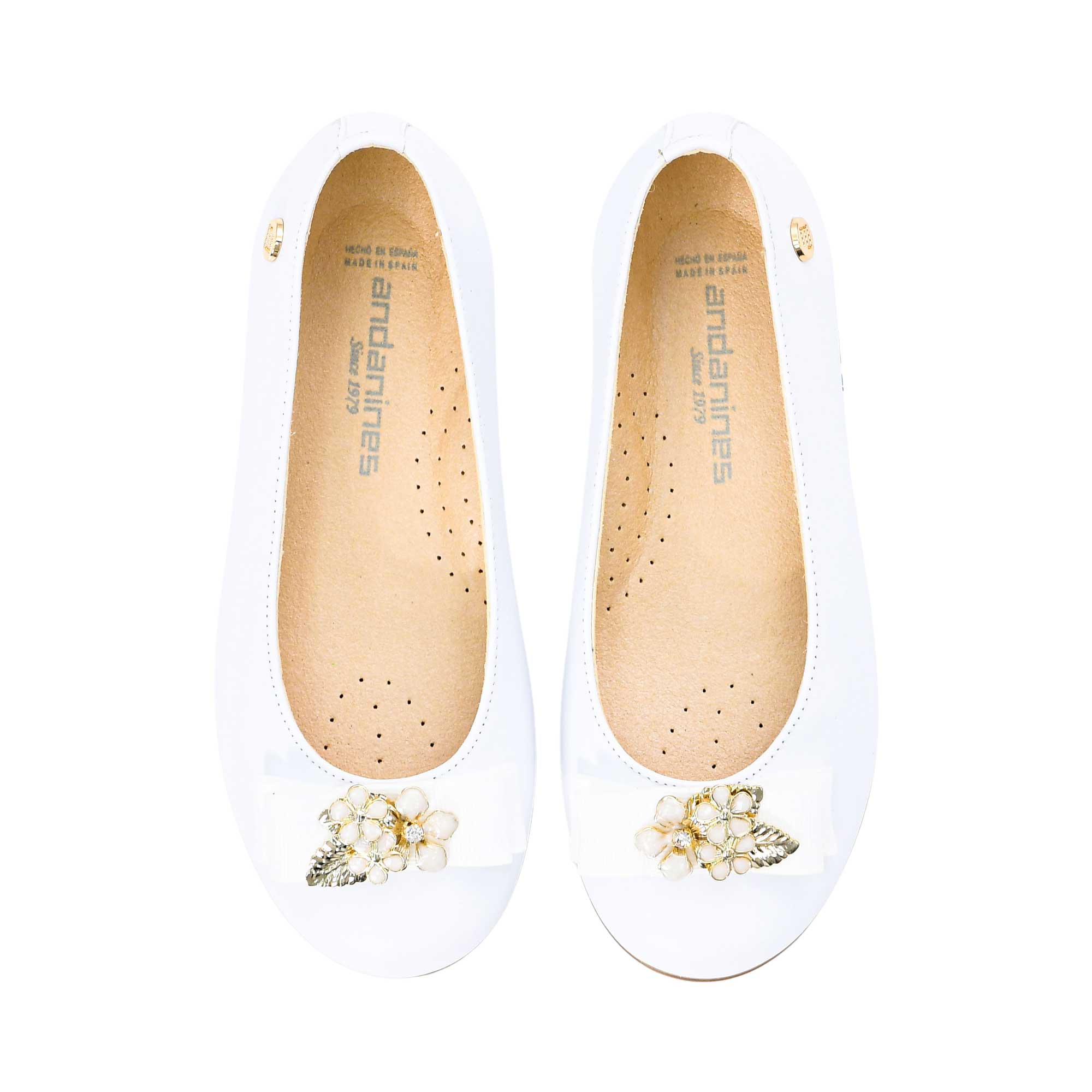 Andanines Kids Girl's White Ballerina | Ballerina | Kids and Teens | Kids and Teens Ballerinas | Kids and Teens Girl Ballerinas | Kids and Teens Shoes | Kids Girls (3 YRS -16 YRS) | Kids Teen Collection Andanines Kids Girl's White Ballerina | Ballerina | Kids and Teens | Kids and Teens Ballerinas | Kids and Teens Girl Ballerinas | Kids and Teens Shoes | Kids Girls (3 YRS -16 YRS) | Kids Teen Collection