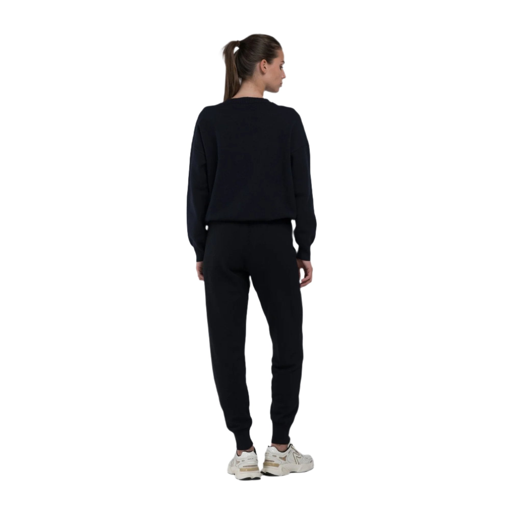 Replay Women's Viscose Blend Regular Fit Pant | Clothing | GCC | Winter 2024 | Women | Women All Clothing | Women's Pant | Womens | Womens Fashion Replay Women's Viscose Blend Regular Fit Pant | Clothing | GCC | Winter 2024 | Women | Women All Clothing | Women's Pant | Womens | Womens Fashion