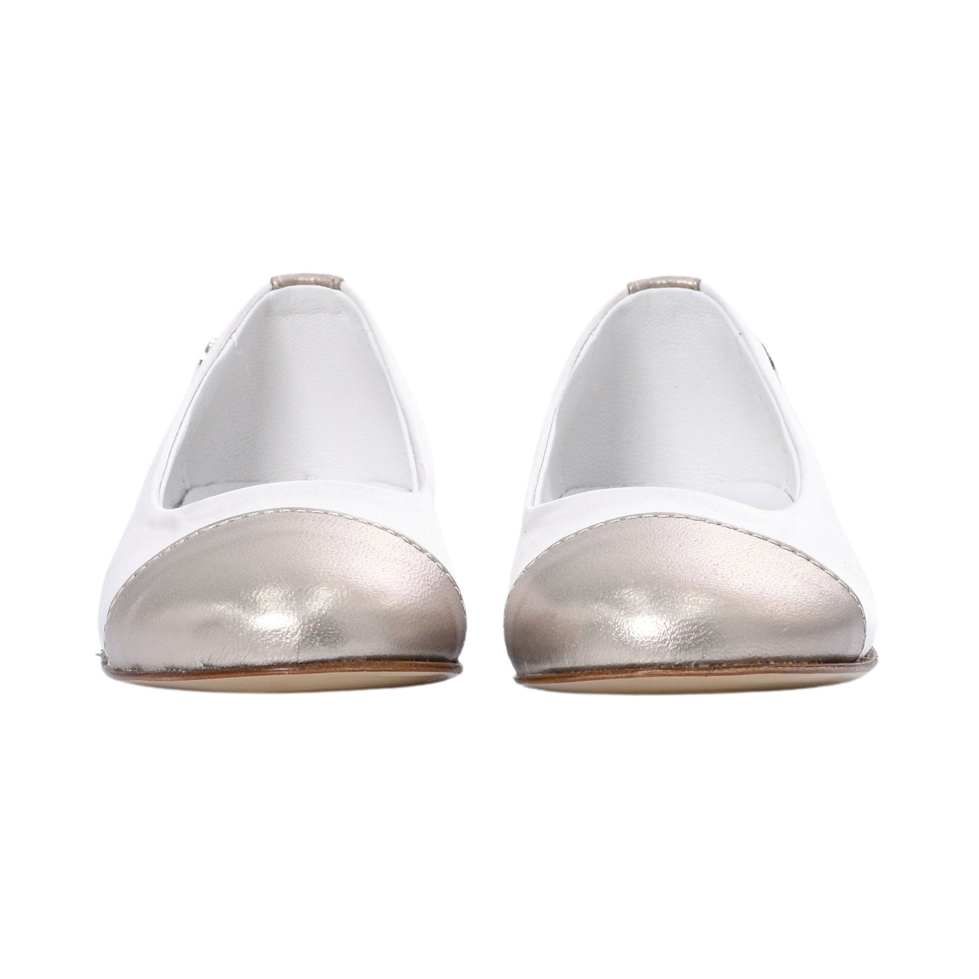 Elie Saab Kids Girl's White & Gold Ballerina | Ballerina | Ballet Shoes | GCC | Kids and Teens | Kids and Teens Ballerinas | Kids and Teens Girl Ballerinas | Kids and Teens Shoes | Kids Fashion | Kids Girls (3 YRS -16 YRS) | Kids Teen Collection Elie Saab Kids Girl's White & Gold Ballerina | Ballerina | Ballet Shoes | GCC | Kids and Teens | Kids and Teens Ballerinas | Kids and Teens Girl Ballerinas | Kids and Teens Shoes | Kids Fashion | Kids Girls (3 YRS -16 YRS) | Kids Teen Collection