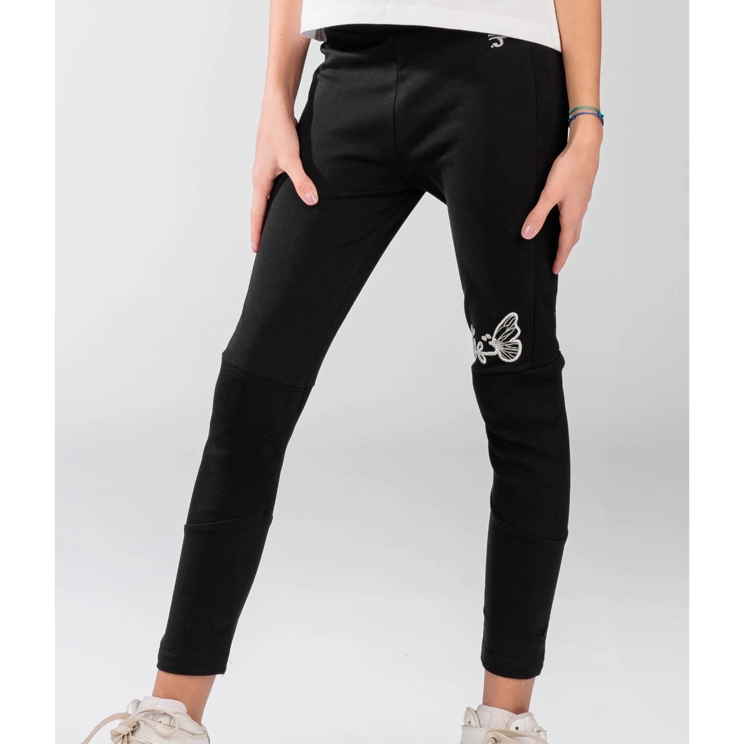 Ein Ghein Kids Leggings Girl's Black with Silver Embroidery Leggings | GCC | Kids and Teens | Kids and Teens Bottoms | Kids and Teens Girl Bottoms | Kids Clothing | Kids Fashion | Kids Girls (3 YRS -16 YRS) | Kids Teen Collection Ein Ghein Kids Leggings Girl's Black with Silver Embroidery Leggings | GCC | Kids and Teens | Kids and Teens Bottoms | Kids and Teens Girl Bottoms | Kids Clothing | Kids Fashion | Kids Girls (3 YRS -16 YRS) | Kids Teen Collection