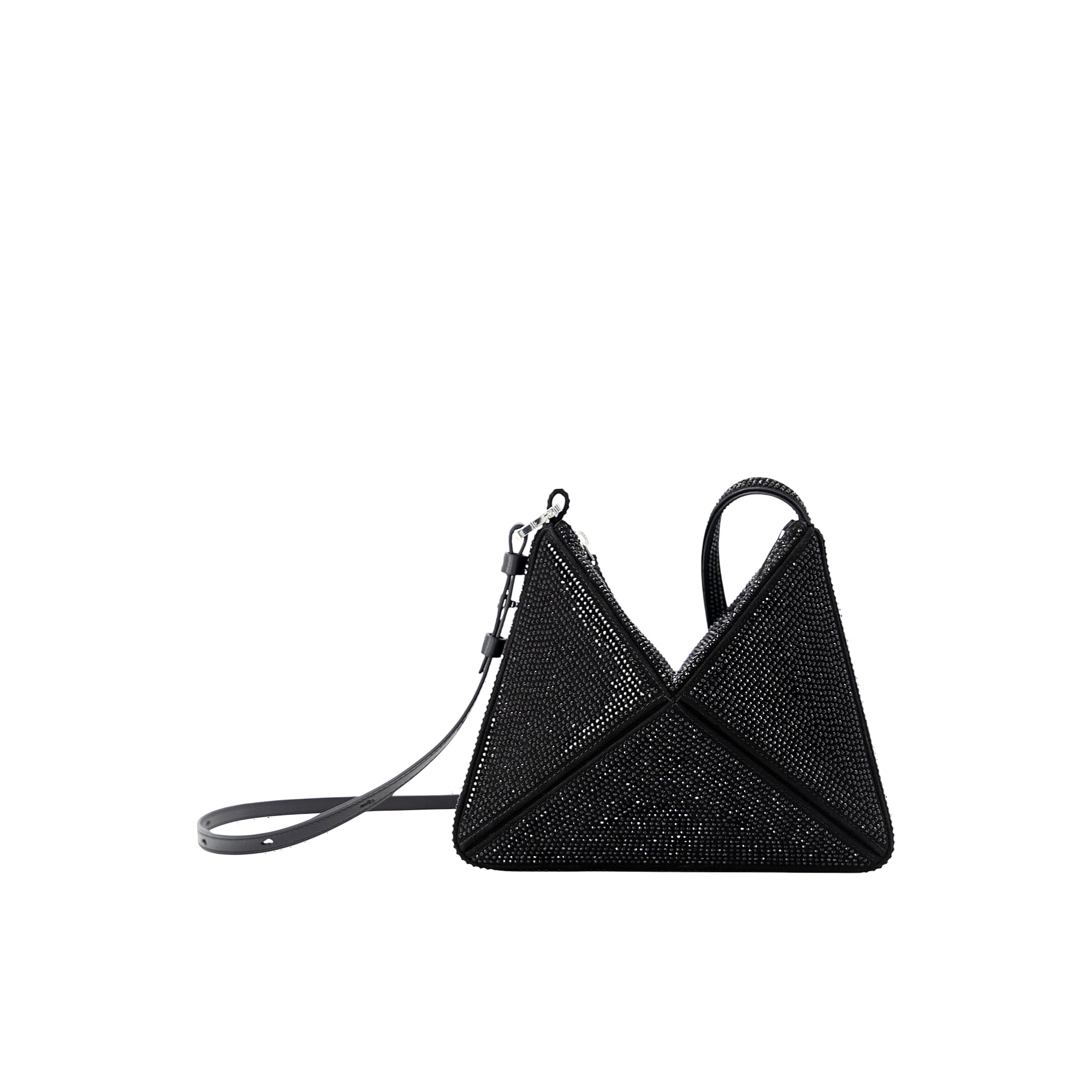 LYE123BAG00143