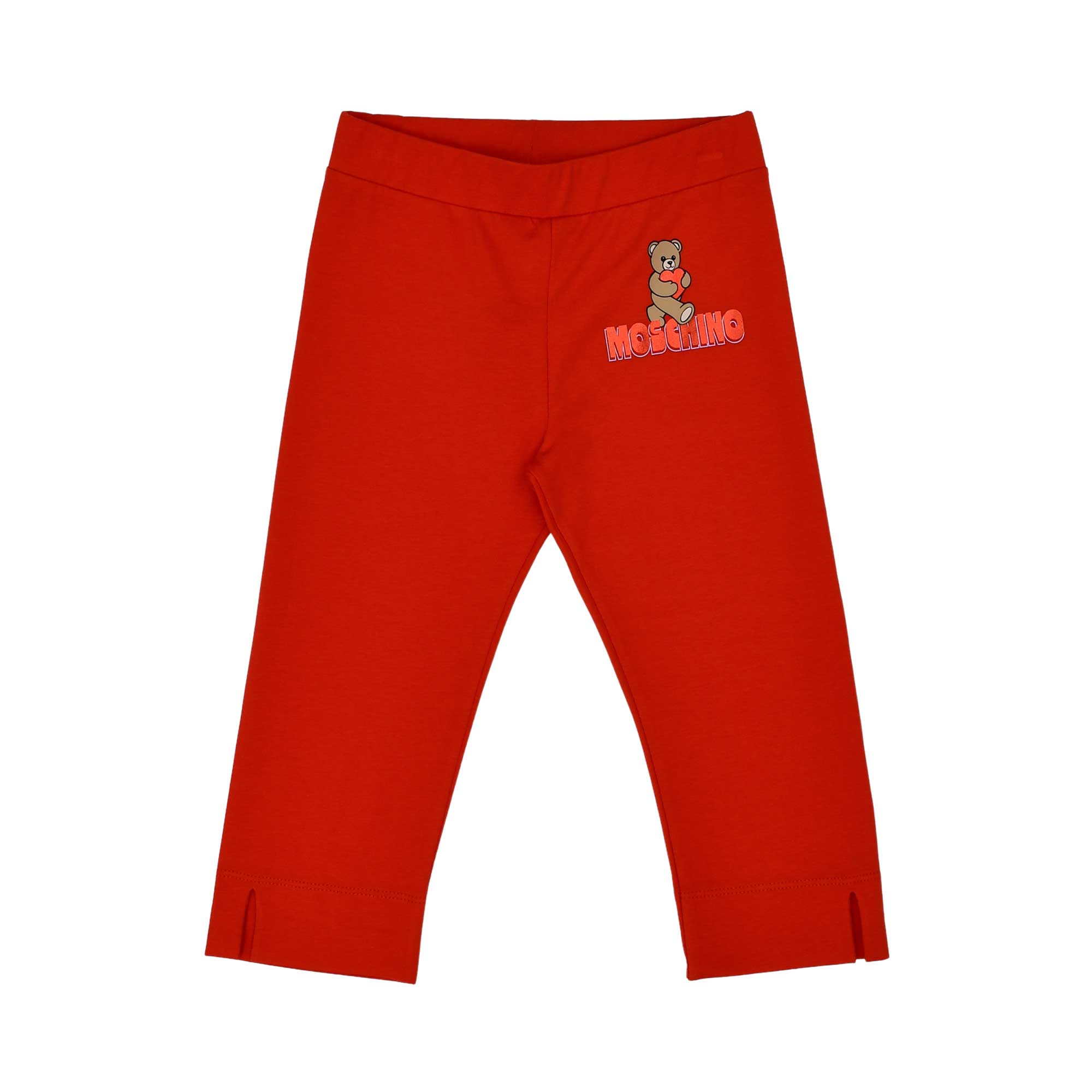 Leggings front view of the Moschino baby girl white teddy logo top red leggings set. Find the Collection Online