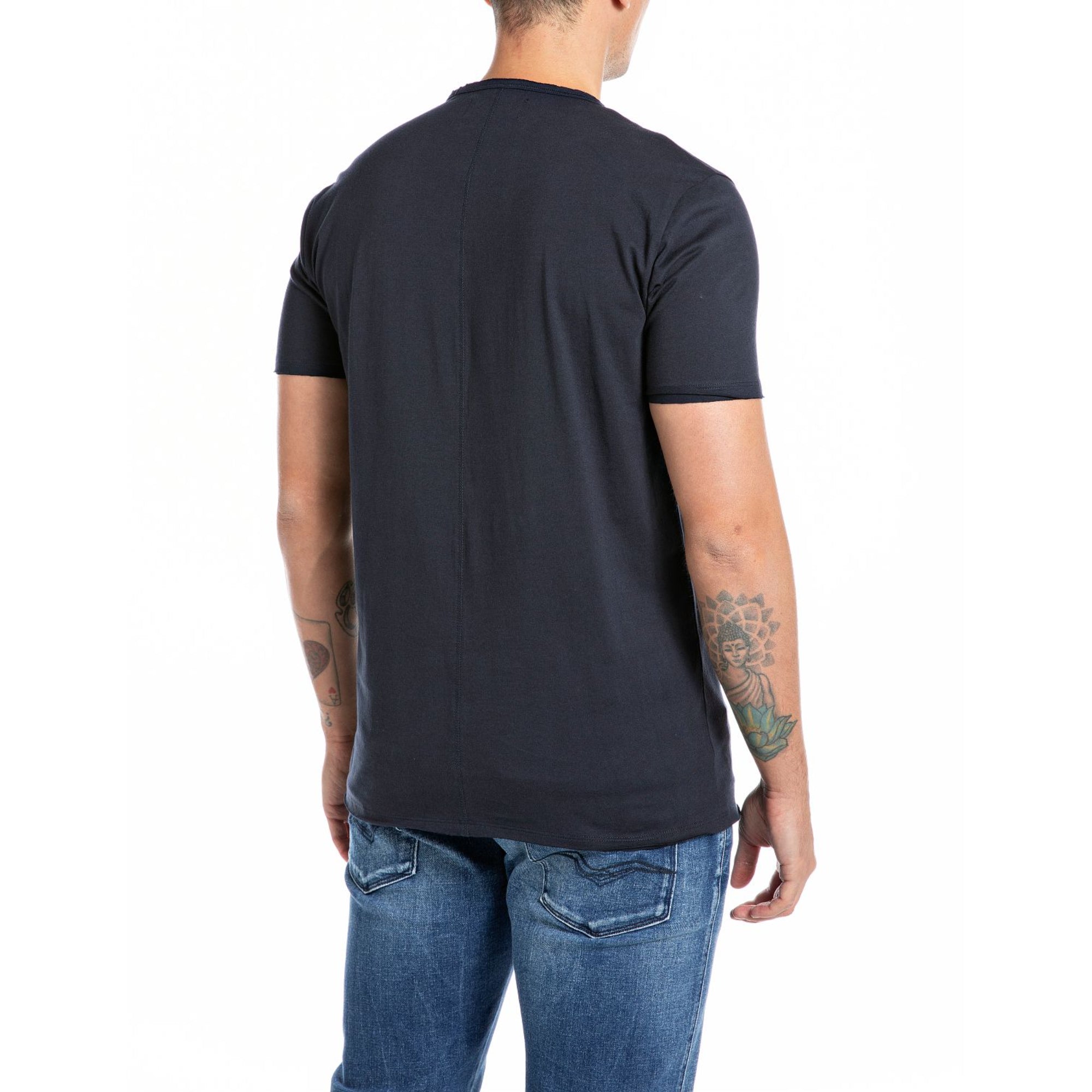 Replay Men's Cotton V-neck T-shirt | All Clothing | GCC | Men | Mens | Mens Fashion | Tops & T-Shirts Replay Men's Cotton V-neck T-shirt | All Clothing | GCC | Men | Mens | Mens Fashion | Tops & T-Shirts