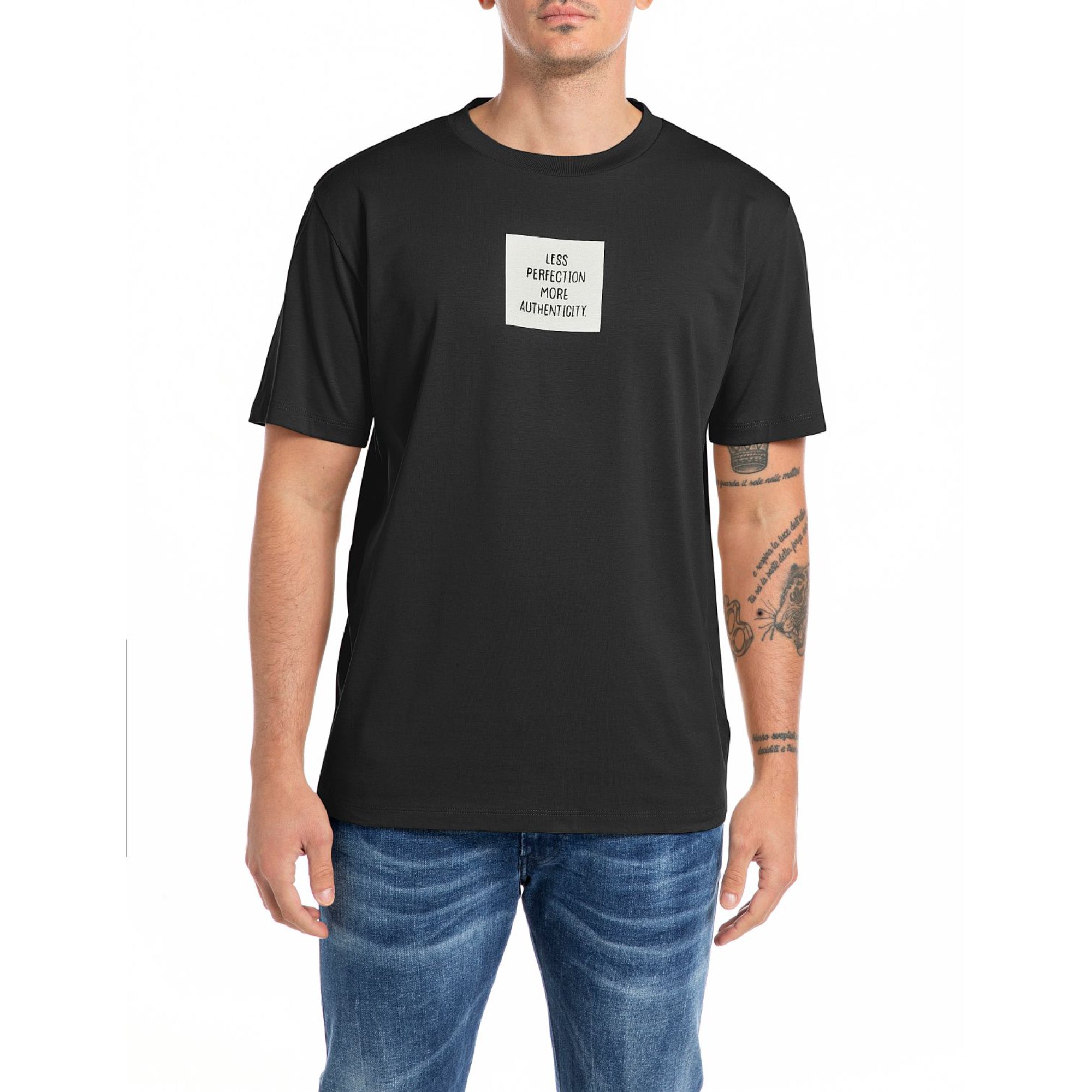 Replay Men's Printed Jersey T-shirt | All Clothing | GCC | Men | Mens | Mens Fashion | Spring Festival | Tops & T-Shirts Replay Men's Printed Jersey T-shirt | All Clothing | GCC | Men | Mens | Mens Fashion | Spring Festival | Tops & T-Shirts