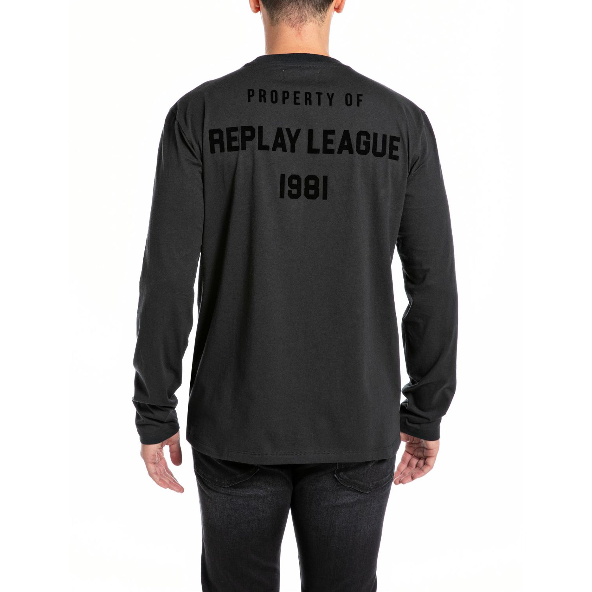Replay Men's Long Sleeve T-shirt With Lettering | All Clothing | GCC | Men | Mens | Mens Fashion | Tops & T-Shirts Replay Men's Long Sleeve T-shirt With Lettering | All Clothing | GCC | Men | Mens | Mens Fashion | Tops & T-Shirts