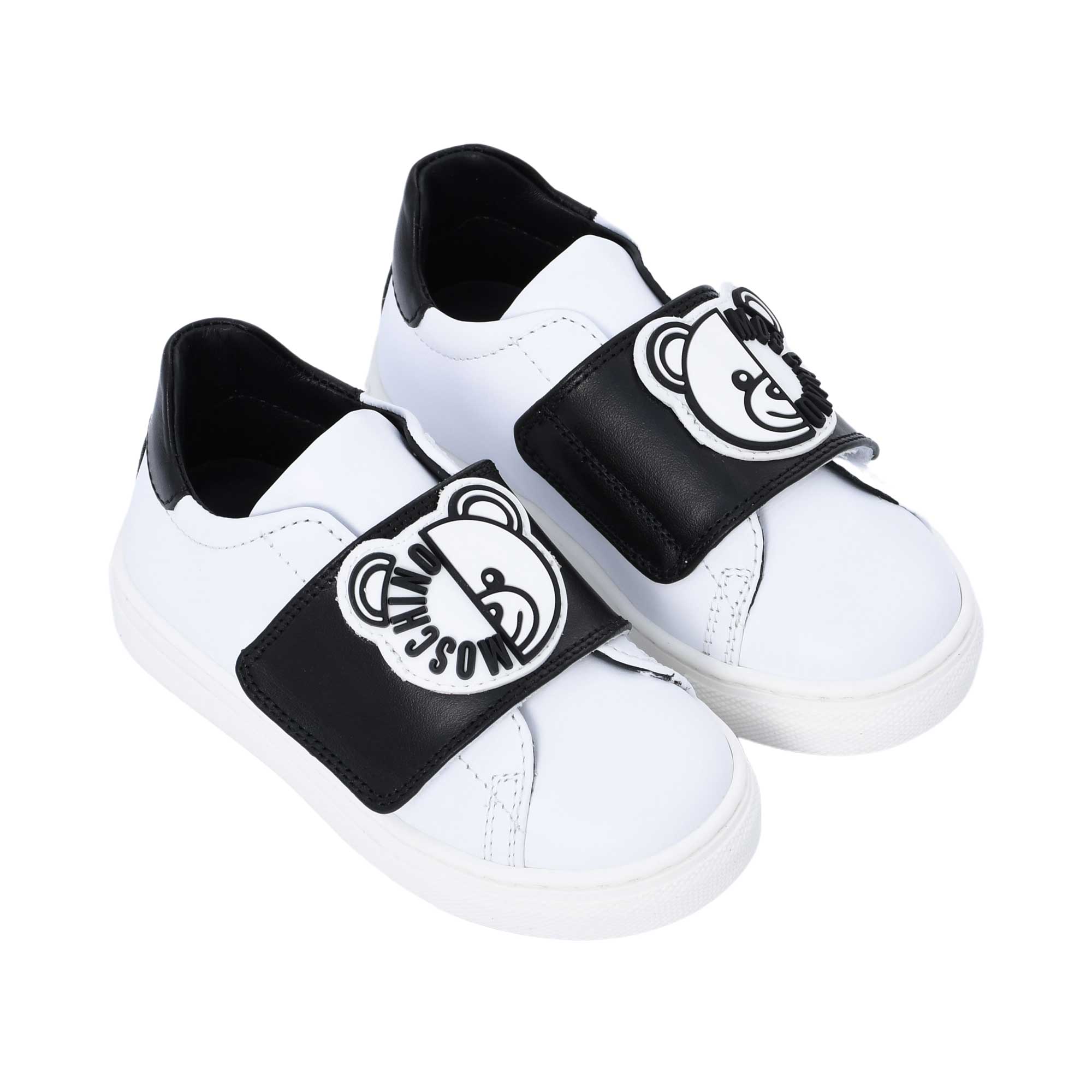 Moschino Kids Baby Boy's White & Black Sneaker | Baby | Baby Boy (9M - 36M) | Baby Collection | Baby Shoes | GCC | Kids and Teens Boy Sneakers | Kids and Teens Sneakers | Kids Boys (3 YRS -16 YRS) Moschino Kids Baby Boy's White & Black Sneaker | Baby | Baby Boy (9M - 36M) | Baby Collection | Baby Shoes | GCC | Kids and Teens Boy Sneakers | Kids and Teens Sneakers | Kids Boys (3 YRS -16 YRS)
