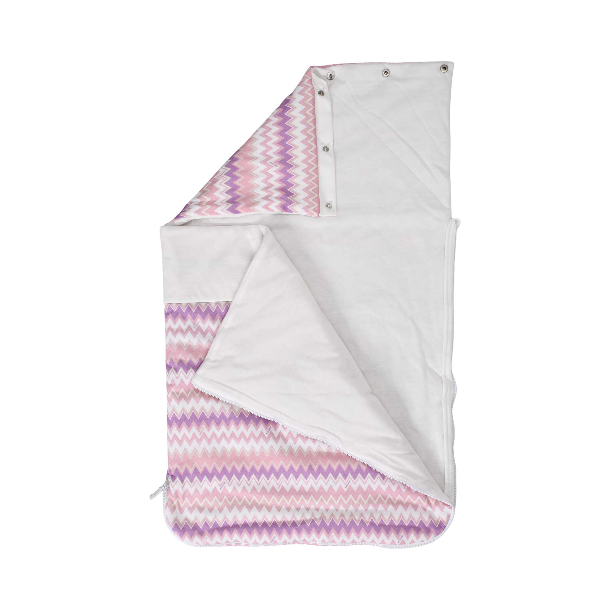 Missoni Kids White/Pink Baby Nest with zigzag pattern – Order Online Today