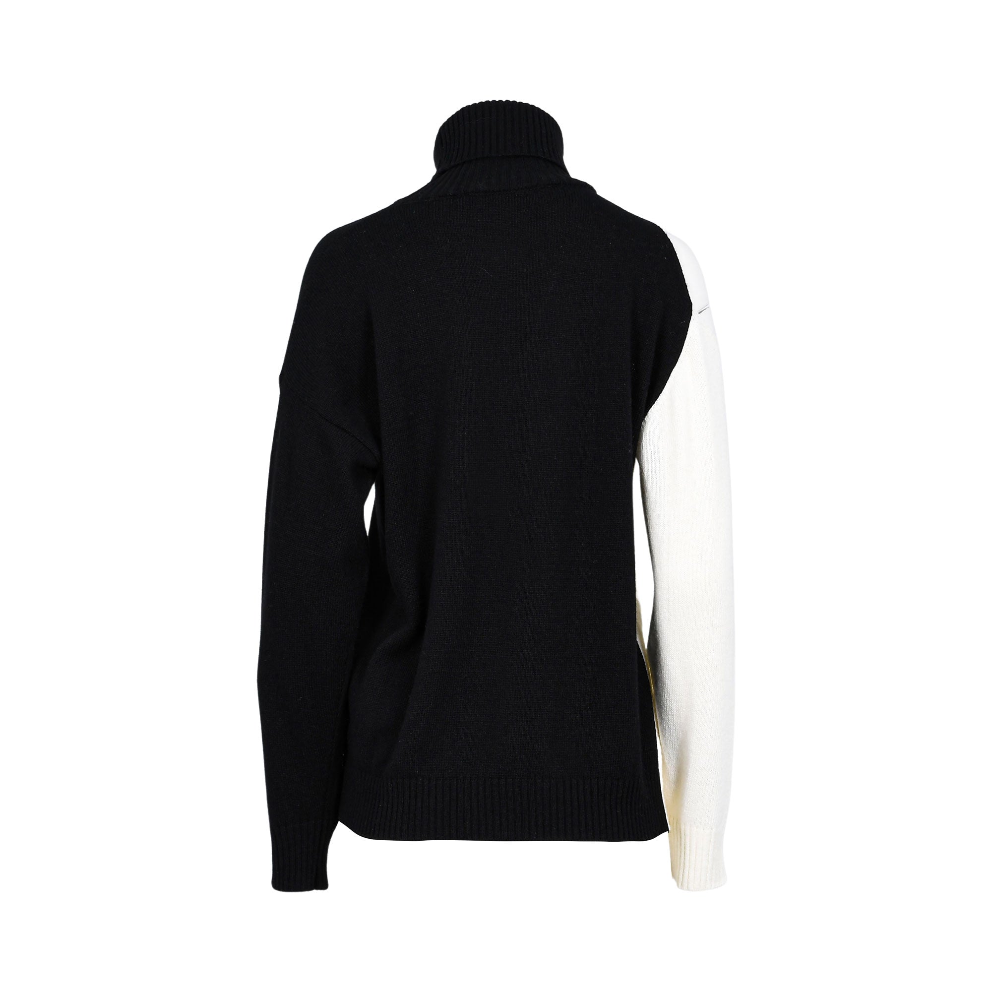 Simona Corsellini Women's Black & White Sweater | Clothing | GCC | Women | Women All Clothing | Women Knitwear & sweater | Womens | Womens Fashion Simona Corsellini Women's Black & White Sweater | Clothing | GCC | Women | Women All Clothing | Women Knitwear & sweater | Womens | Womens Fashion