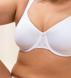 Triumph Comfort Minimizer White Bra product-only front view with smooth cups and lace front panels - Shop Online at Blue Salon Qatar