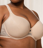 Triumph Wild Rose Sensation beige padded wired bra third model close-up side view, with floral lace pattern. Shop the latest online
