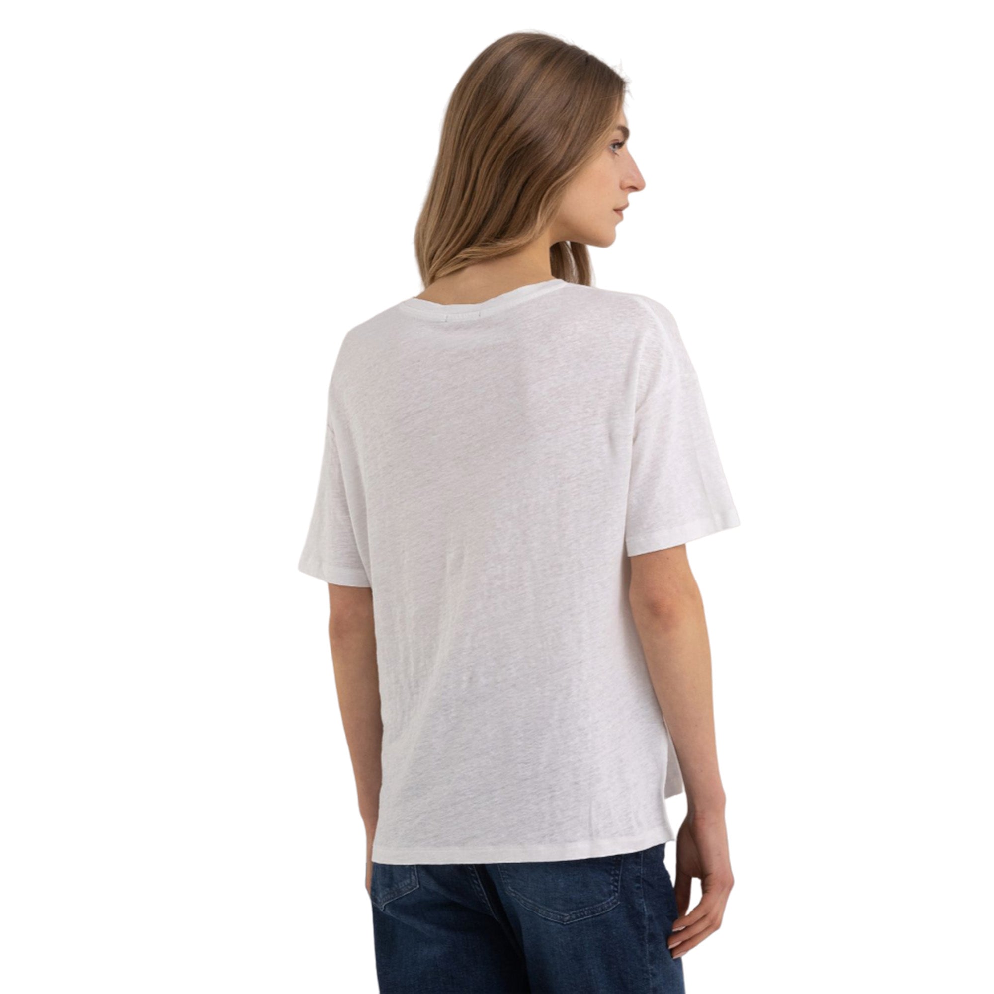 Replay Women's V-neck T-shirt in Stretch Linen | Clothing | GCC | Women | Women All Clothing | Women T-Shirts | Womens | Womens Fashion Replay Women's V-neck T-shirt in Stretch Linen | Clothing | GCC | Women | Women All Clothing | Women T-Shirts | Womens | Womens Fashion