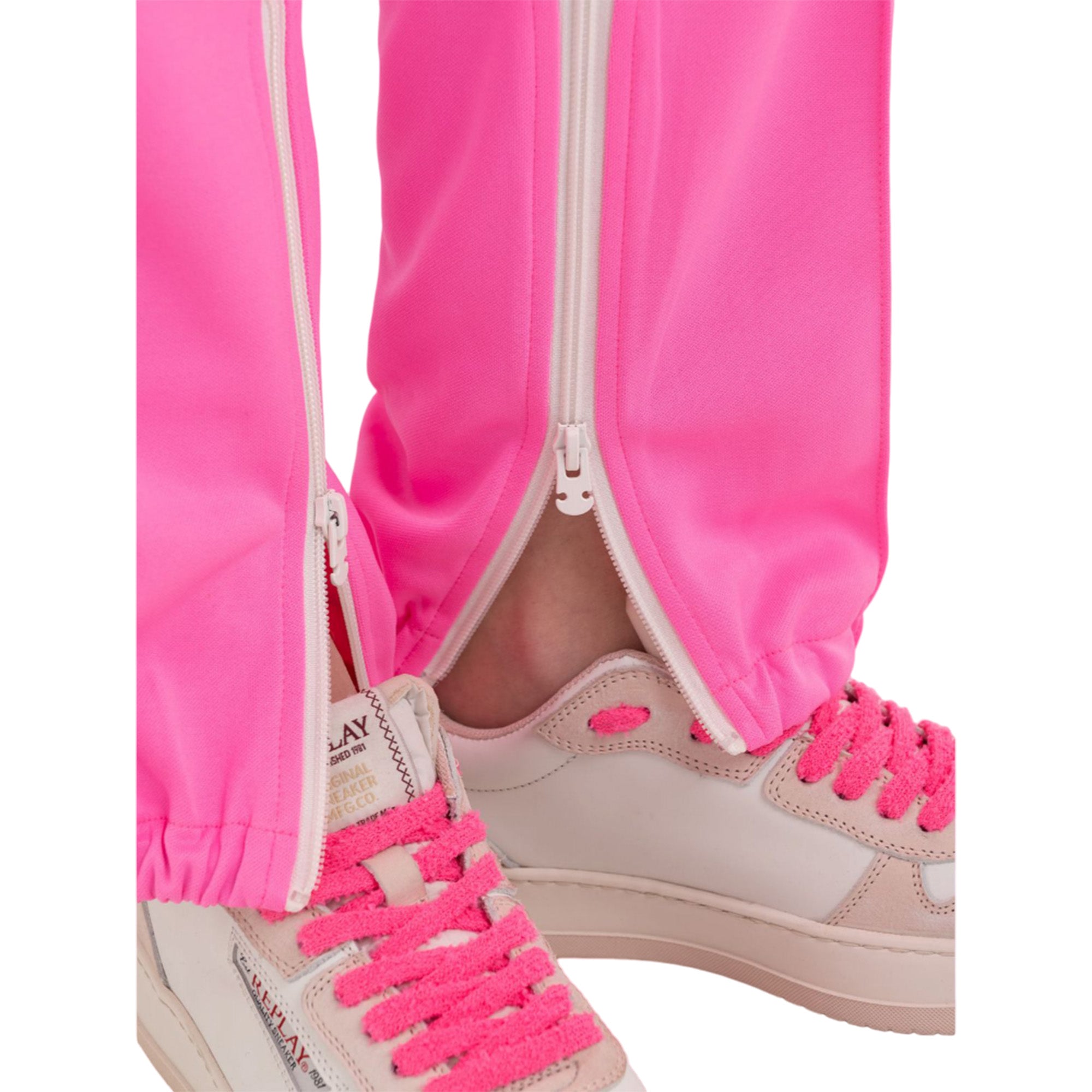 Replay Women's Jogger Pant with Zipper | Activewear | Clothing | GCC | Jogging trouser | Jogging Trousers | Women | Women All Clothing | Womens | Womens Fashion Replay Women's Jogger Pant with Zipper | Activewear | Clothing | GCC | Jogging trouser | Jogging Trousers | Women | Women All Clothing | Womens | Womens Fashion