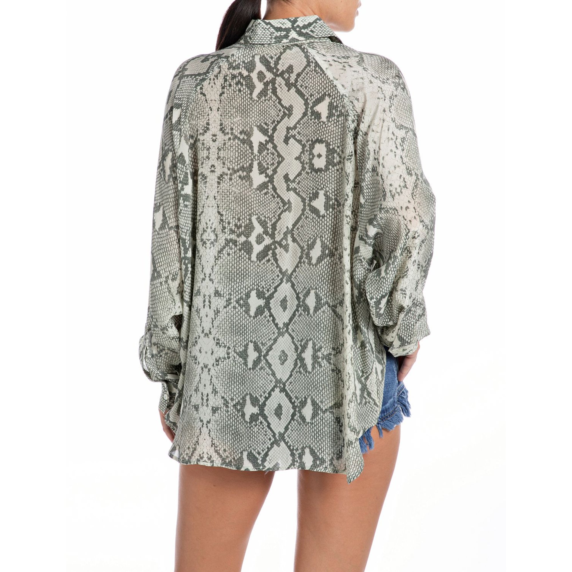 Replay Women's Atelier Replay viscose shirt with all-over print | Clothing | GCC | Women | Women All Clothing | Women All Clothing Shirts & Blouses | Womens | Womens Fashion Replay Women's Atelier Replay viscose shirt with all-over print | Clothing | GCC | Women | Women All Clothing | Women All Clothing Shirts & Blouses | Womens | Womens Fashion
