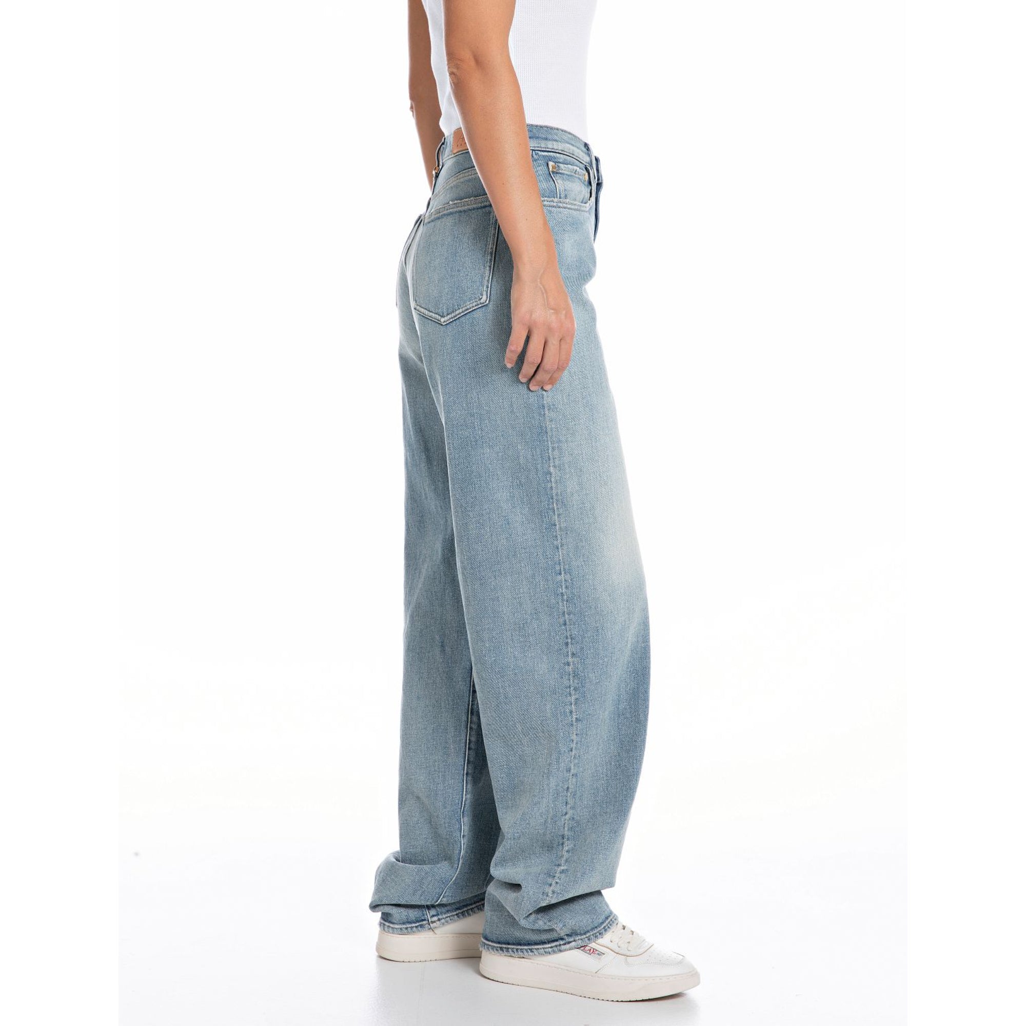 Replay Women's Atelier Replay Carrot fit jeans | Clothing | GCC | Women | Women All Clothing Denim | Womens | Womens Fashion Replay Women's Atelier Replay Carrot fit jeans | Clothing | GCC | Women | Women All Clothing Denim | Womens | Womens Fashion