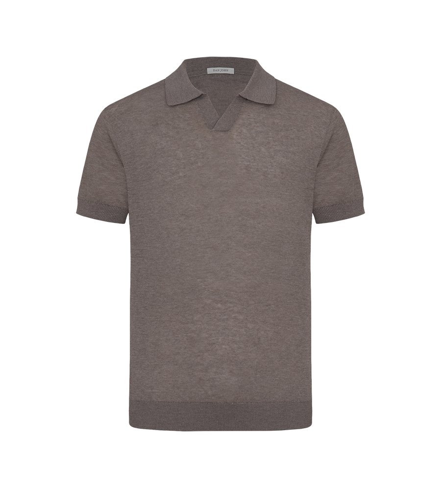 Men's tortora short-sleeve knit polo shirt with spread collar and V-neck placket, ribbed cuffs and hem.