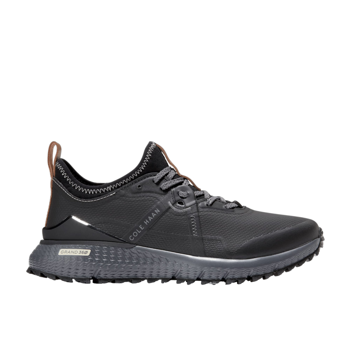 Cole Haan Men display picture 2
