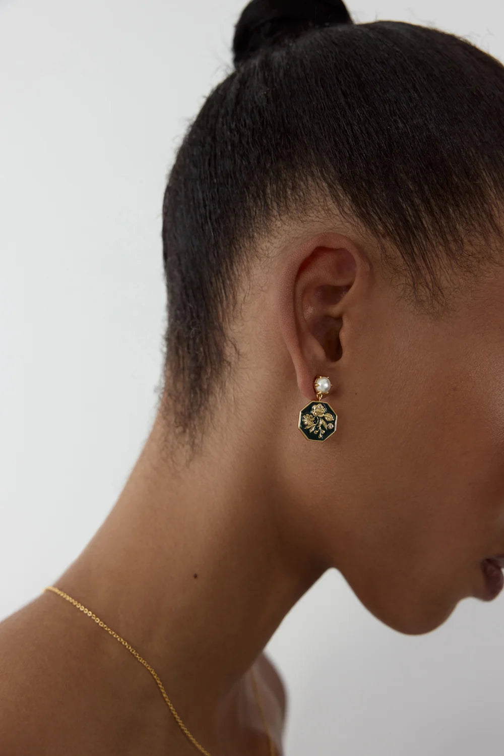 AYOP106T1 Post Earrings OPERA NATIONAL DE PARIS  Passementerie Green