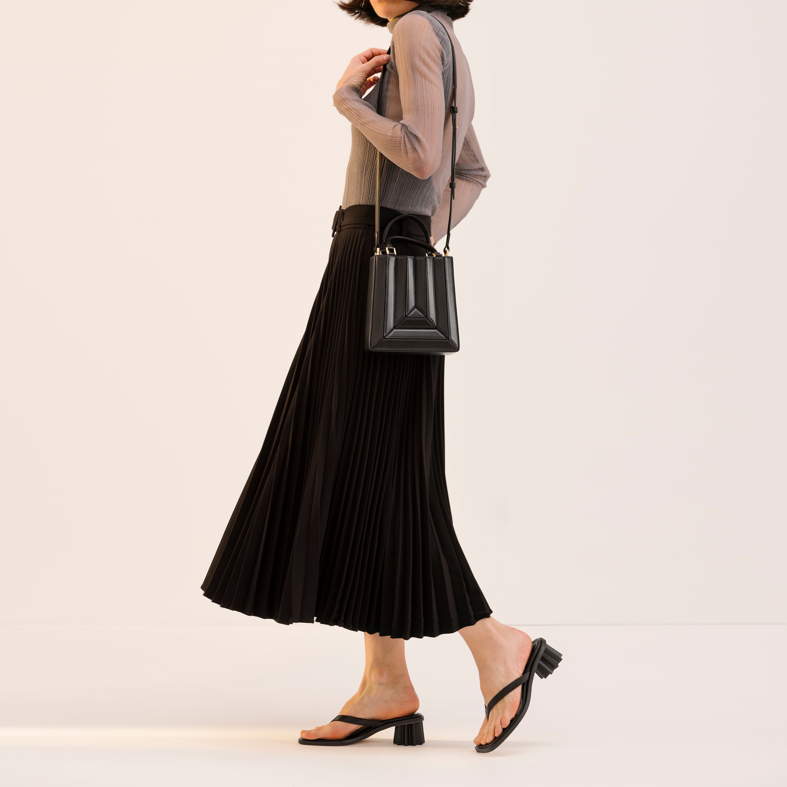 Mlouye Women's Sera Tall Tote Mini Hand Bag | Bag | Bags | departure-to-desk | GCC | new-season-2025 | Tote | Tote Bag | Women | Women All Bags | Womens Mlouye Women's Sera Tall Tote Mini Hand Bag | Bag | Bags | departure-to-desk | GCC | new-season-2025 | Tote | Tote Bag | Women | Women All Bags | Womens