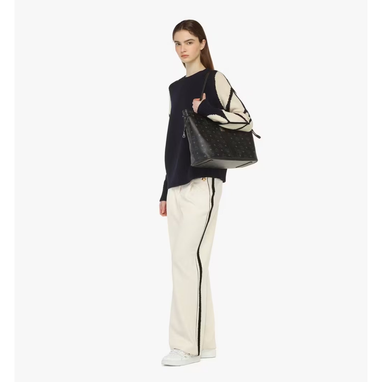 MCM Women's Reversible Liz Shopper in Visetos | Bag | Bags | Tote | Tote Bag | Women | Women All Bags | Womens MCM Women's Reversible Liz Shopper in Visetos | Bag | Bags | Tote | Tote Bag | Women | Women All Bags | Womens