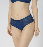 Triumph Aura Spotlight Maxi Brief