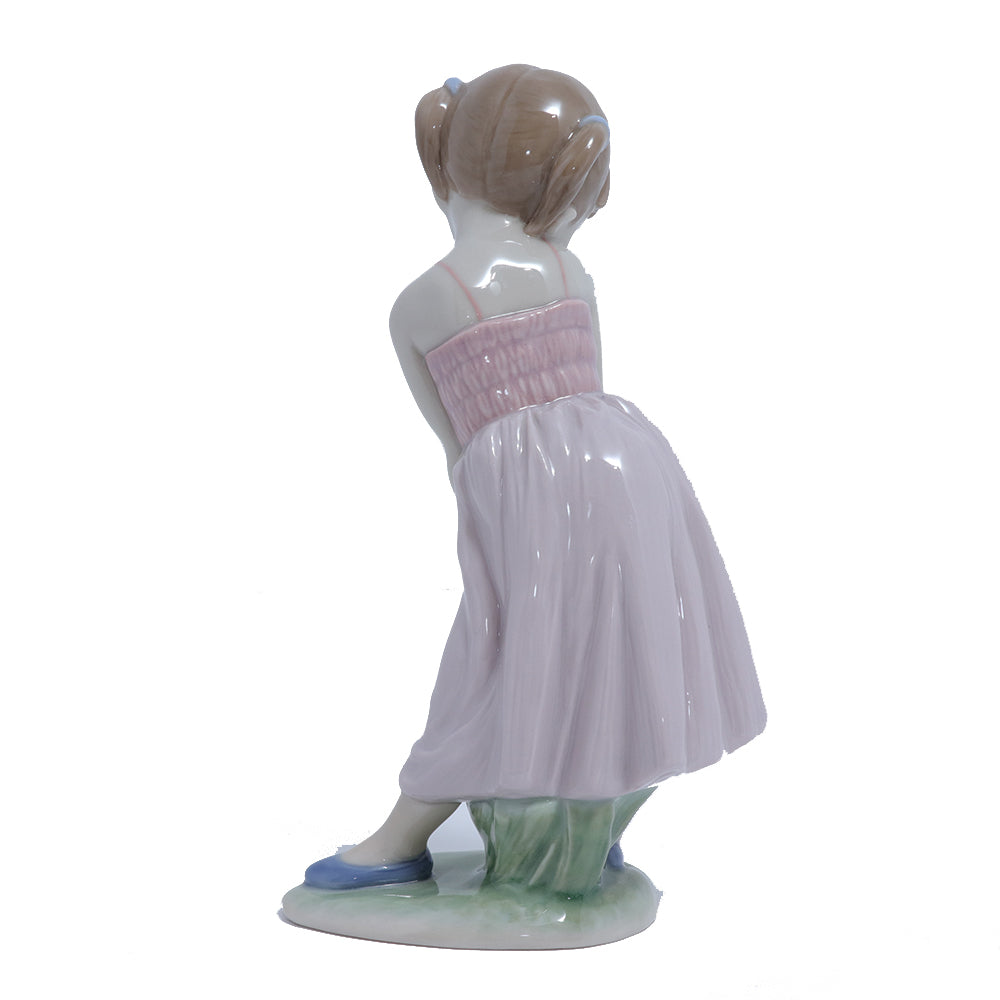 Lladro Sweet Shyness | Accessories Lladro Sweet Shyness | Accessories