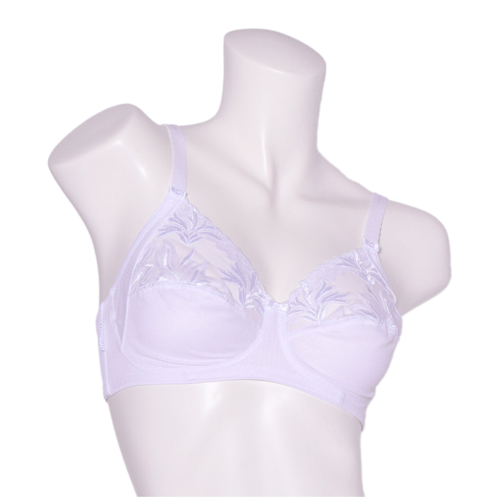 IFG - We call it the Luxury 07, this bra here comes with lace