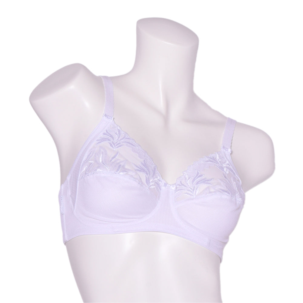 Chantelle Amazone Bra Non-Wired Ivorysize 95C | All Lingerie | Bras | Intimates | Lingerie Chantelle Amazone Bra Non-Wired Ivorysize 95C | All Lingerie | Bras | Intimates | Lingerie