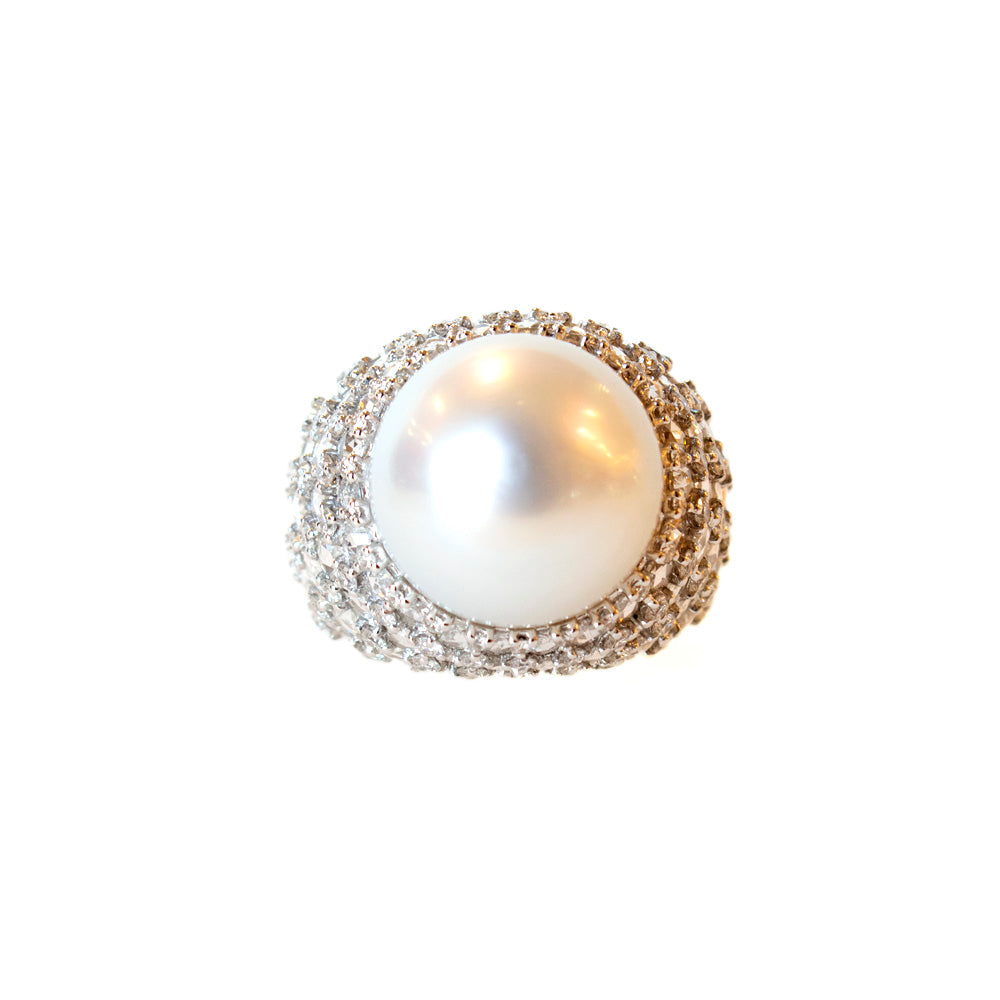 Digo Ring 18 Carat White Brilliant & Rose Cut Diamonds & Pearl Size 6