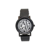 ساعة دي كاي ان واي نسائية ذات هيكل اسود من الستانلس ستسل مع مينا سوداء و بيضاء و حزام جلد اسود