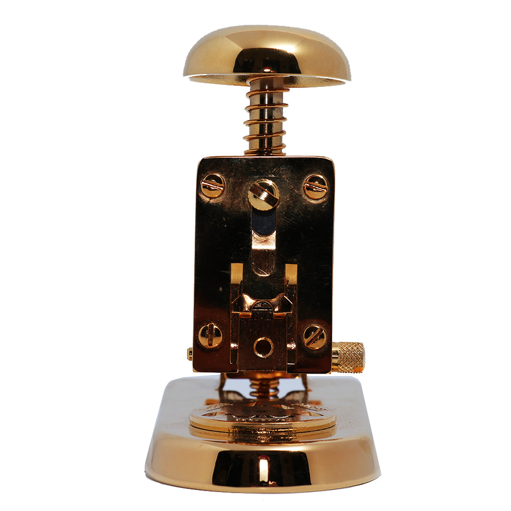 El Casco Stapler Gold | Desk Accessories El Casco Stapler Gold | Desk Accessories