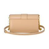 MCM رفيق صغير الحجم يُحمل على الجسم مع حضور هائل AW22