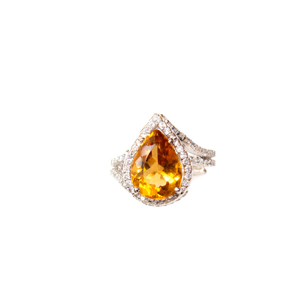 Ouzounian Ring 18 Carat White Gold With Diamond Size 5.5