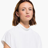 سواروفسكي، أقراط مثقبة على شكل زهرة نباتية ، أصفر ، لون ذهبي ، مقاس واحد