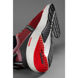 حذاء كول هان زيرو غراند لتجاوز العداء اللون الأبيض اللهب القرمزي 