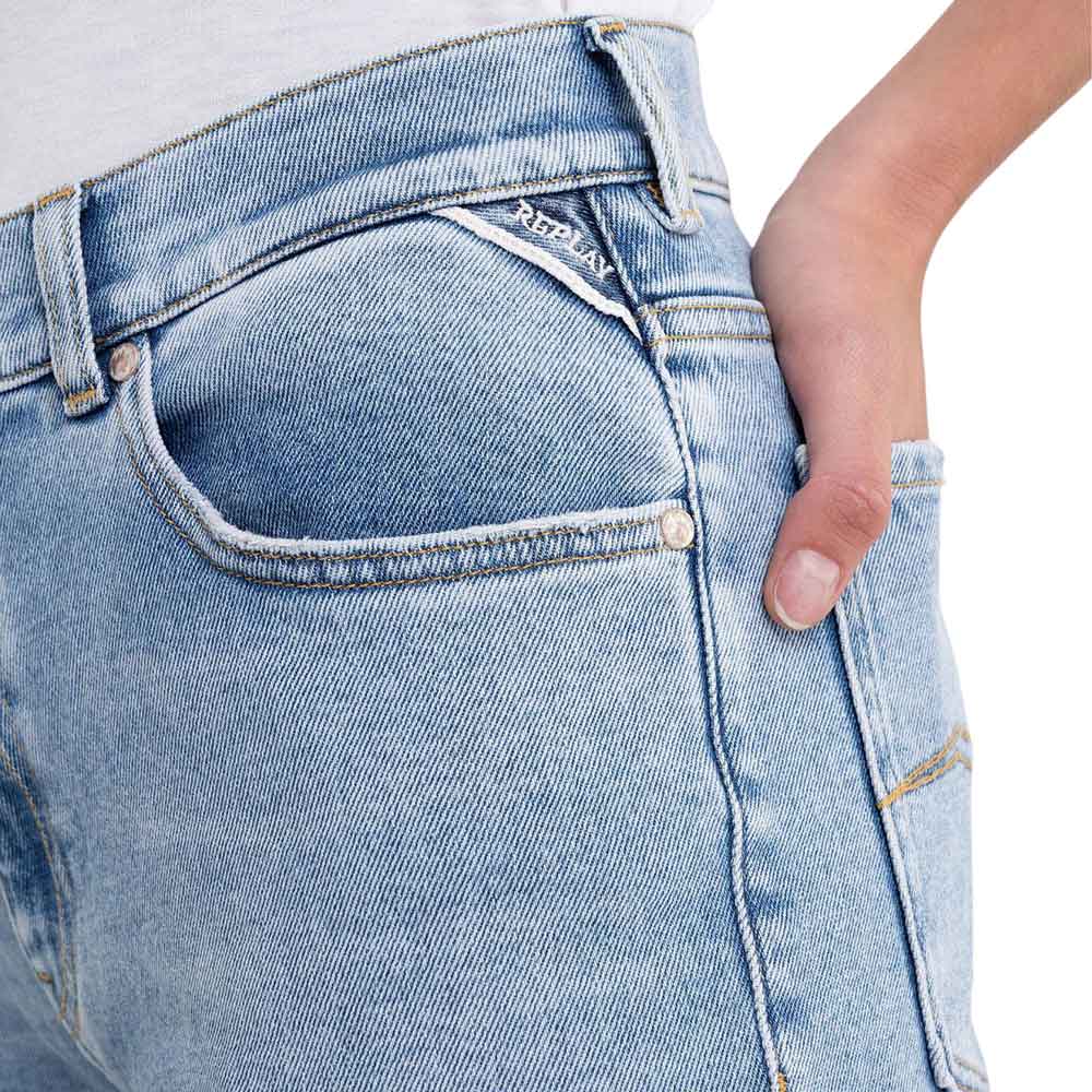 Tapered Fit Kiley Jean | GCC | Women | Women All Clothing Denim | Women Jeans | Womens | Womens Fashion Tapered Fit Kiley Jean | GCC | Women | Women All Clothing Denim | Women Jeans | Womens | Womens Fashion