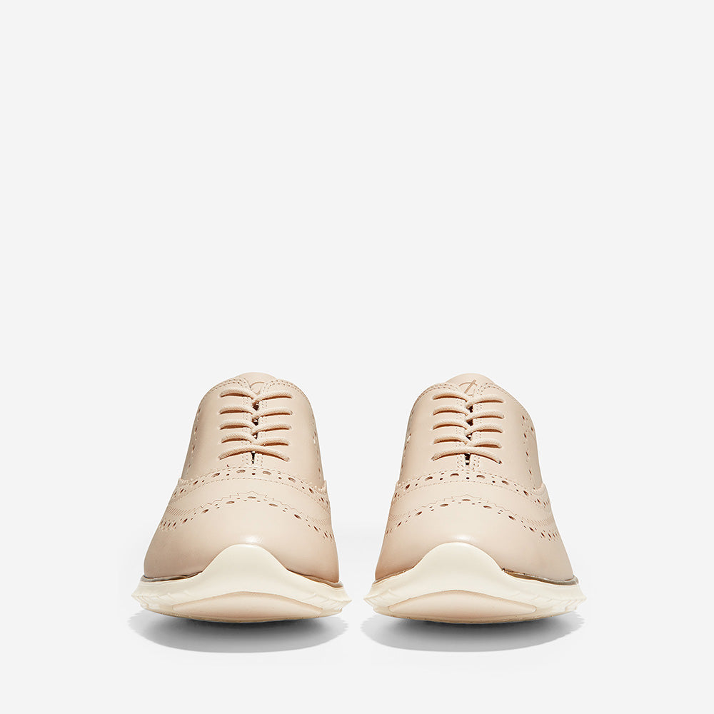 Cole Haan ZERØGRAND Wing Oxford Closed Hole Brazilian Sand Leather/Ivory