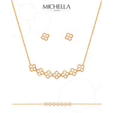 Michella 18 Ct Gold Diamond Flower Earring Basic