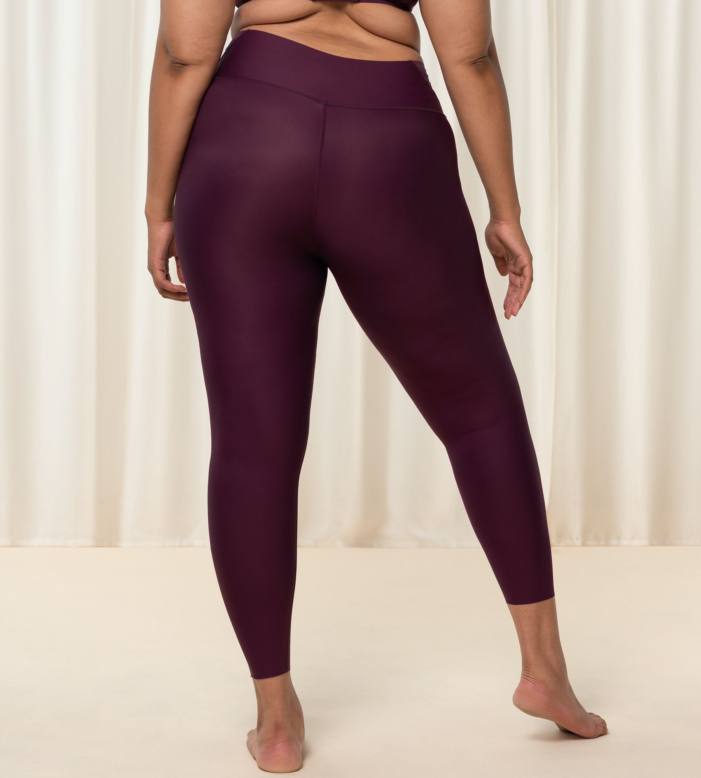 Triumph Flex Smart Leggings | Activewear | All Lingerie | Intimates | Our Exclusives | Sport Day | Sports Leggings Triumph Flex Smart Leggings | Activewear | All Lingerie | Intimates | Our Exclusives | Sport Day | Sports Leggings